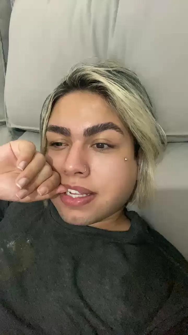 Juju6999 — #pornstar #amateur #bdsm #lesbian #threesome #feet #cosplay