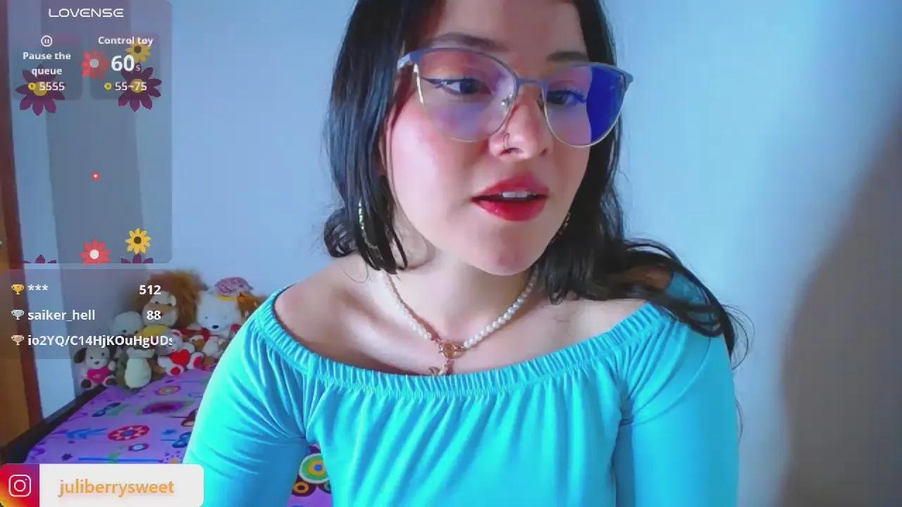 Offline juli05star on Cam4