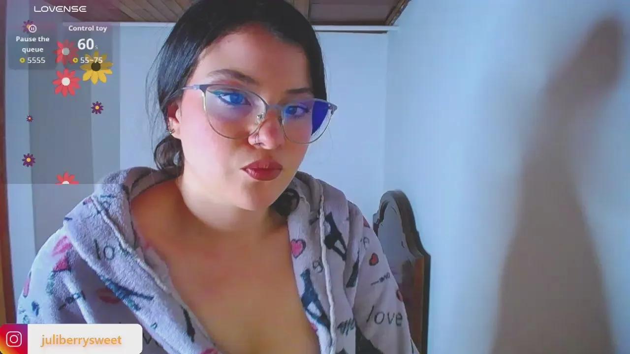 Offline juli05star on Cam4