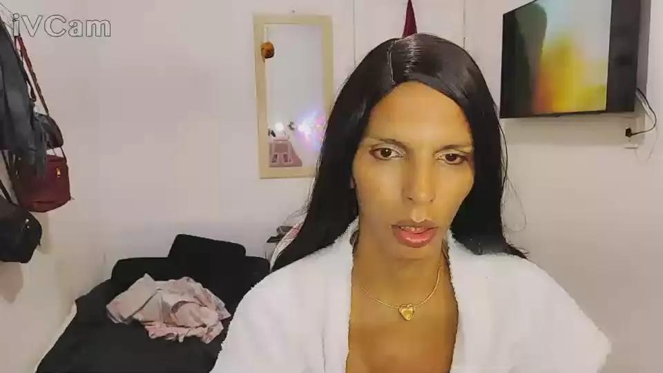 Offline julyjoy on Cam4