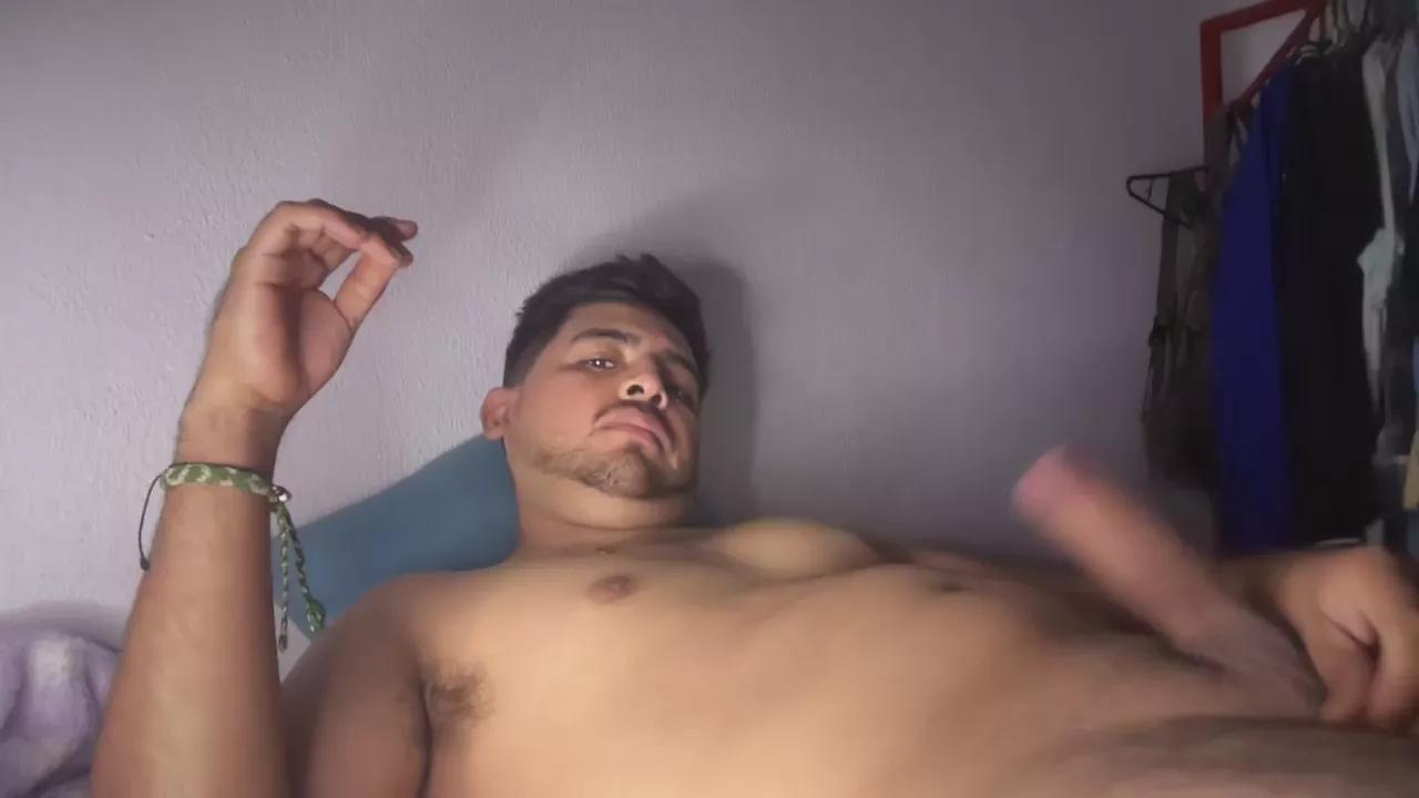 Offline kabezon808 on Cam4