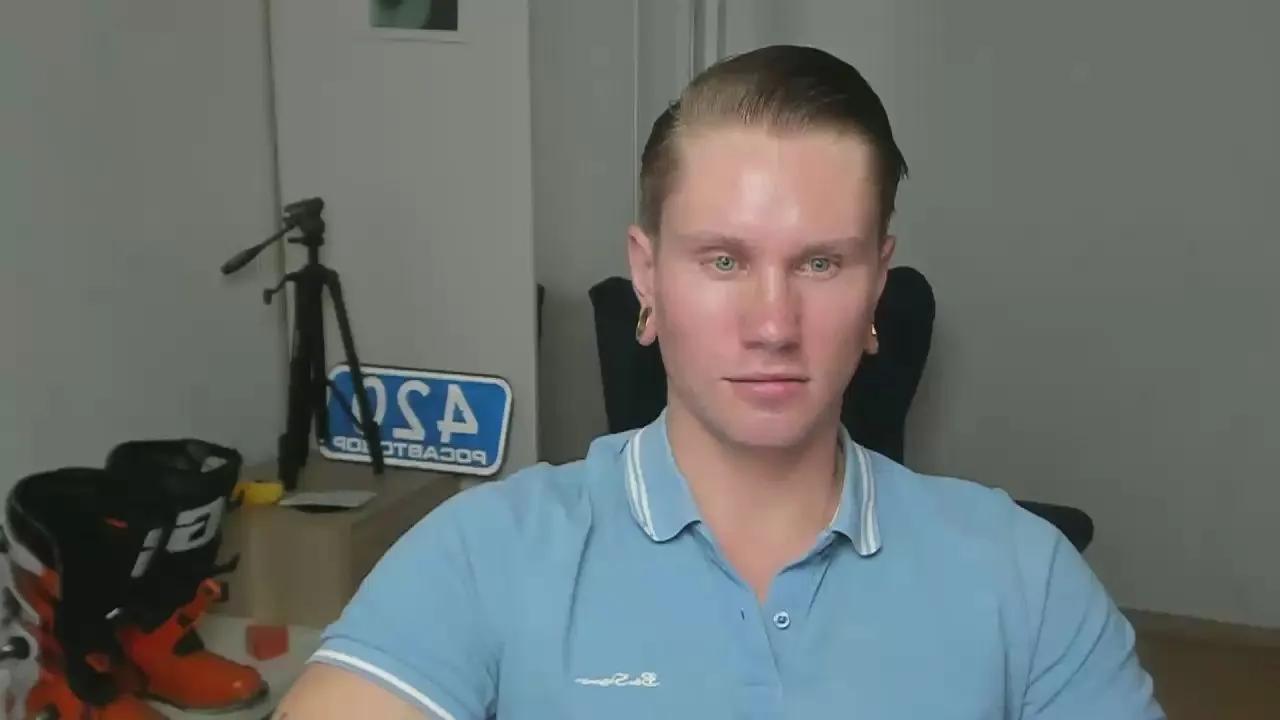 Offline kevin_park on Cam4