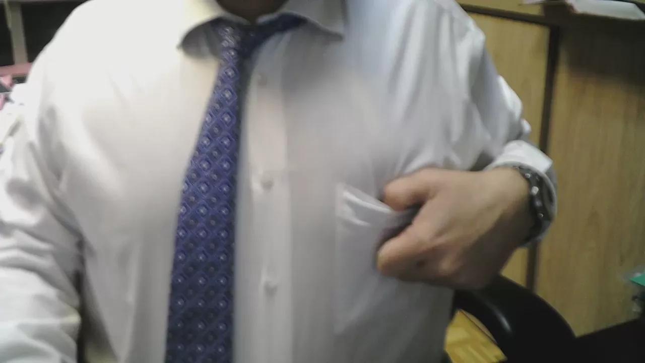 Offline kinkygrk1 on Cam4