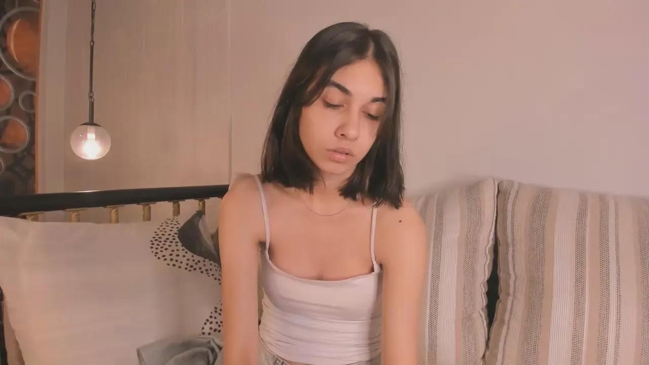 Offline labubaby on Cam4