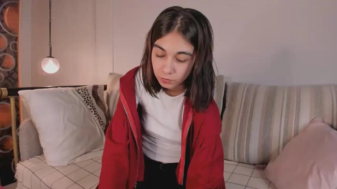 Offline labubaby on Cam4