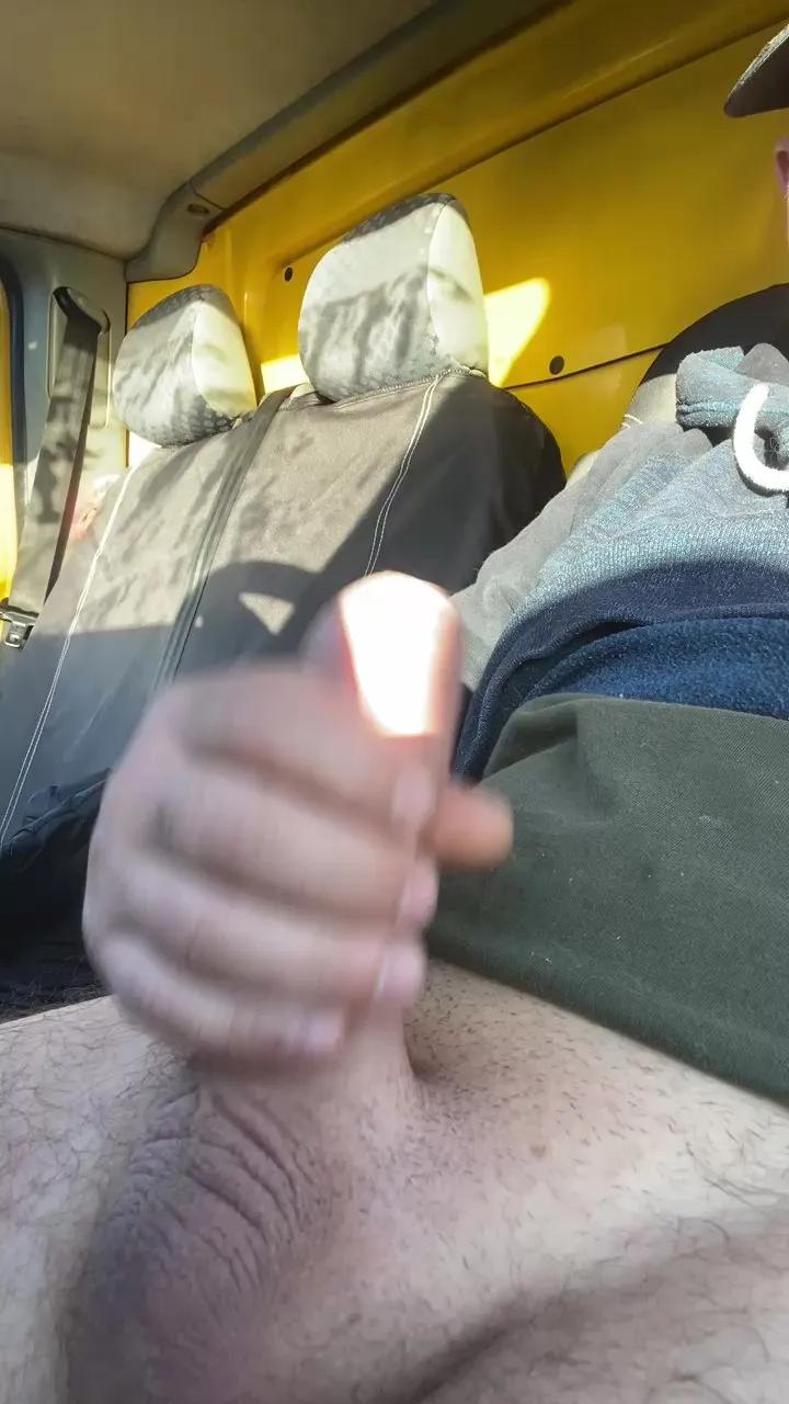 Offline Leplusgros on Cam4