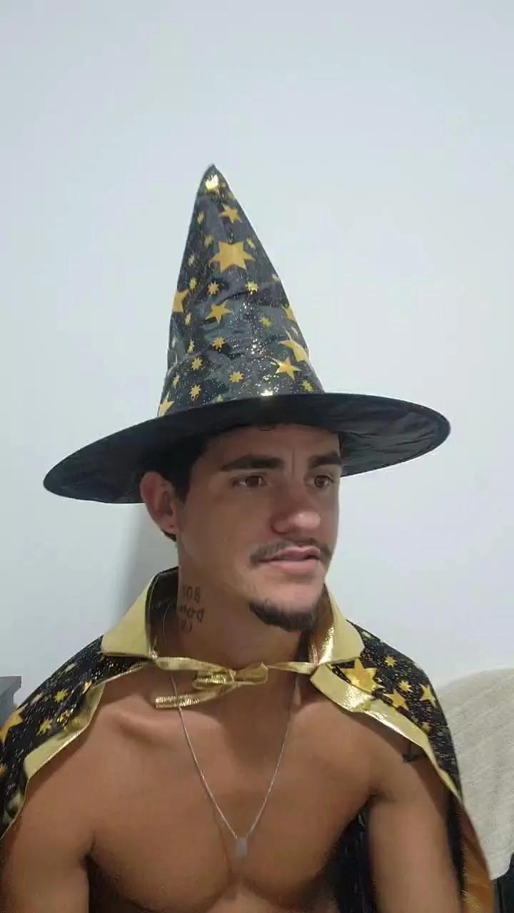 Offline Levi_Henrique on Cam4