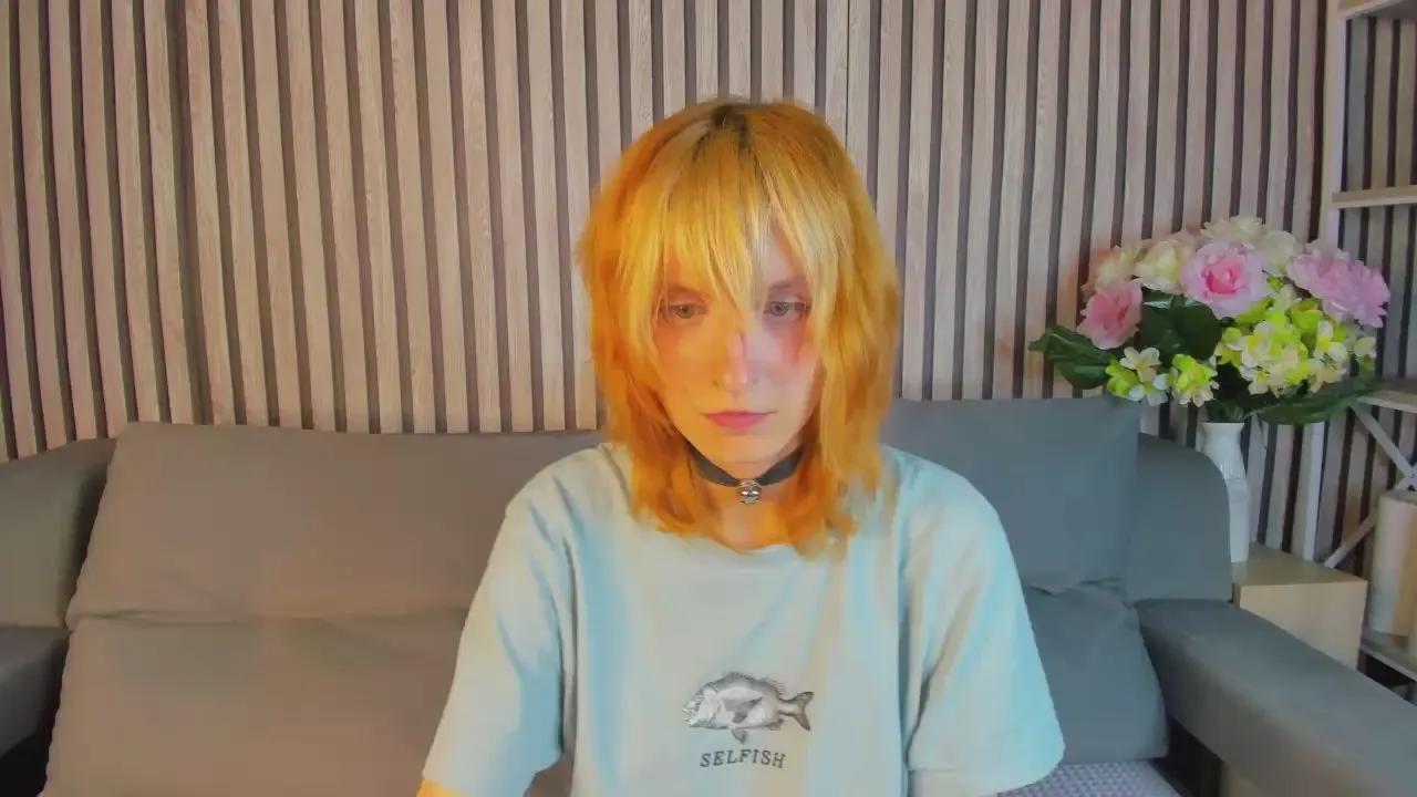 Offline Little_Chips on Cam4