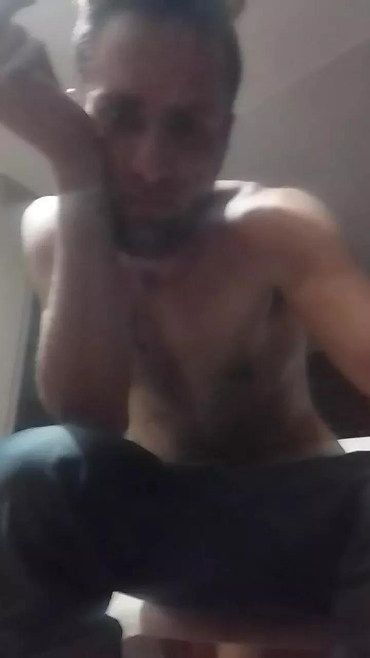 Offline lll854 on Cam4