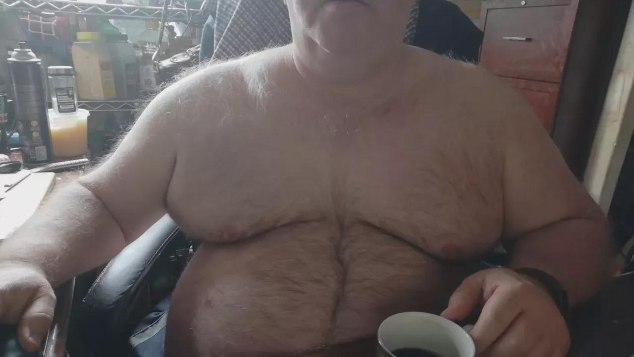 Offline Lonelydaddy on Cam4