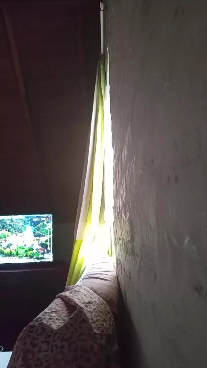 Offline luli70hot on Cam4