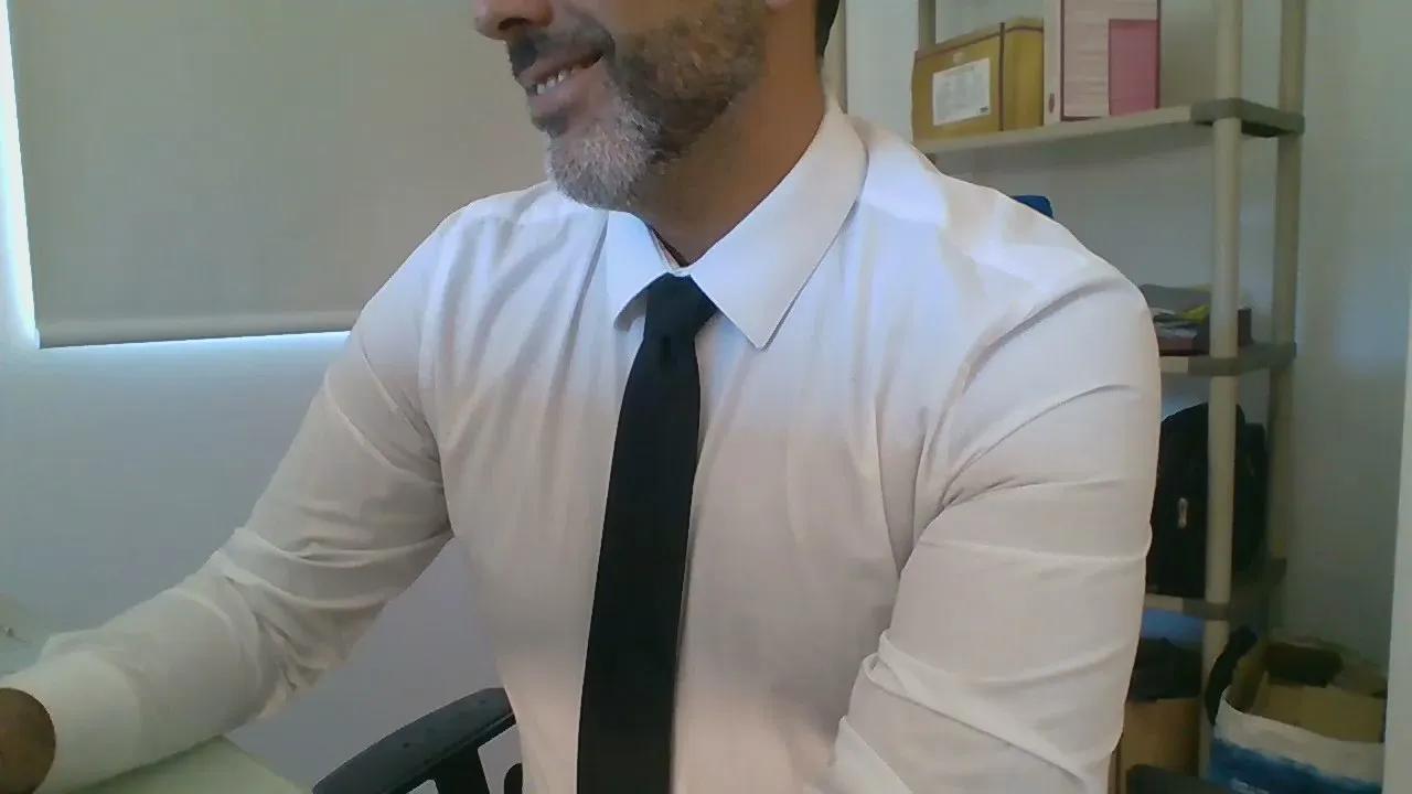 Offline MA2022 on Cam4