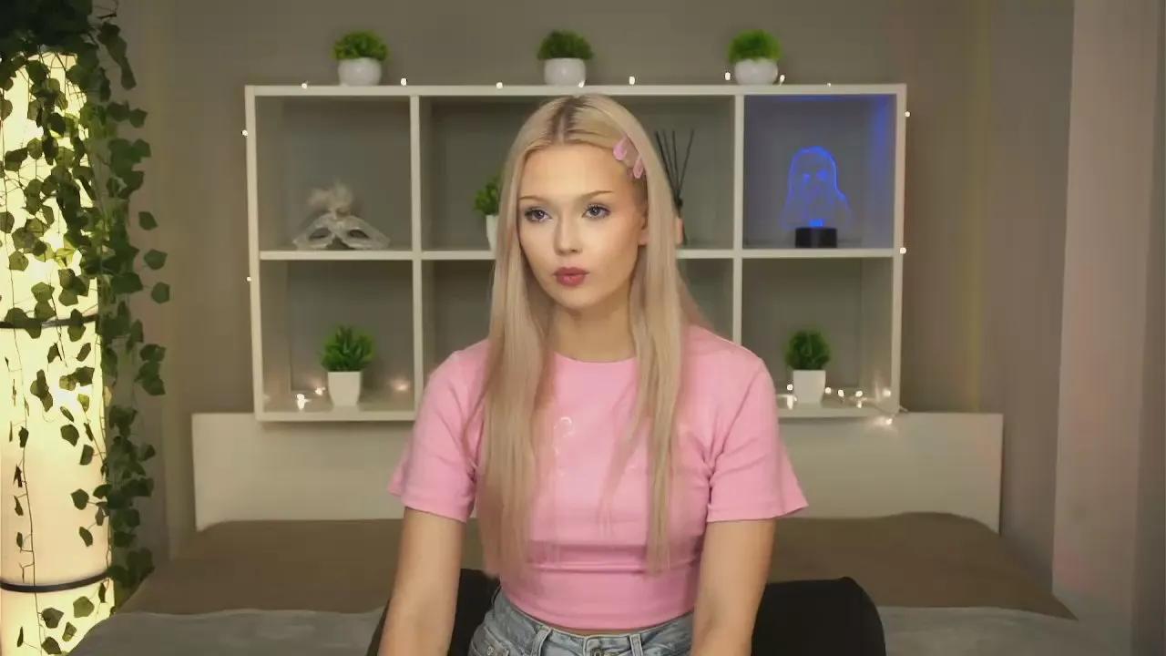 Offline MalindaBaughey on Cam4