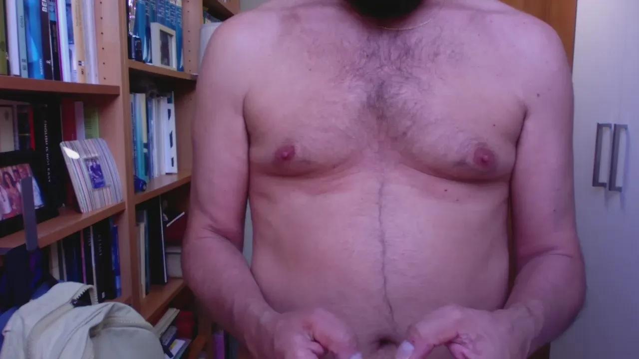 Offline maxotecam on Cam4