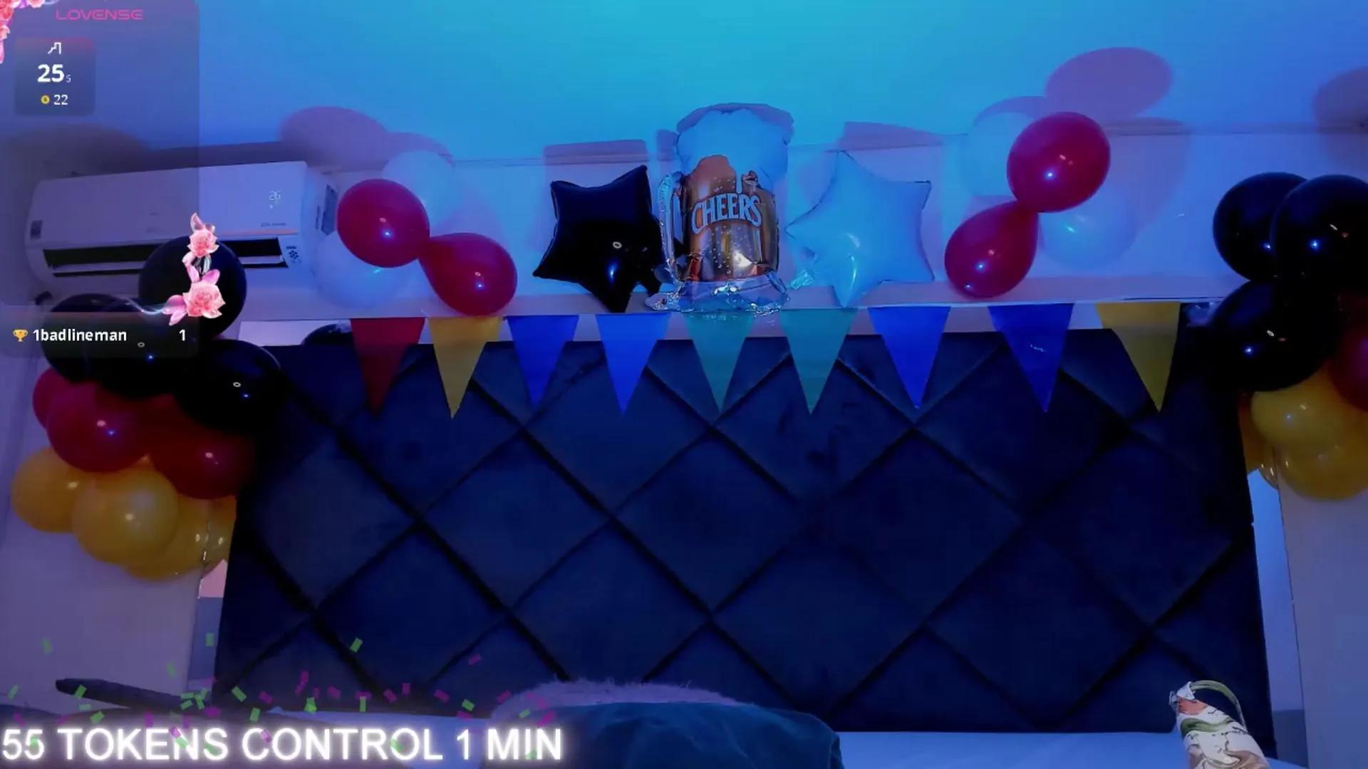 Offline MeganMyerss_ on Cam4