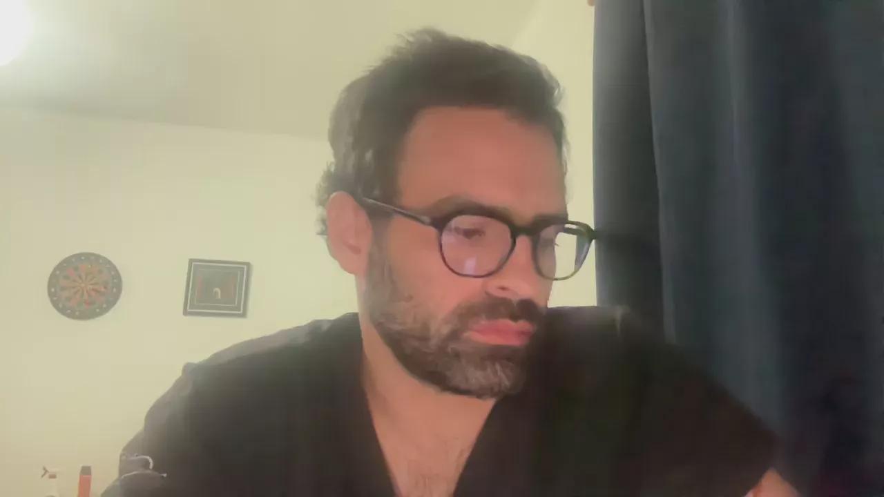 Offline MEXICURU on Cam4