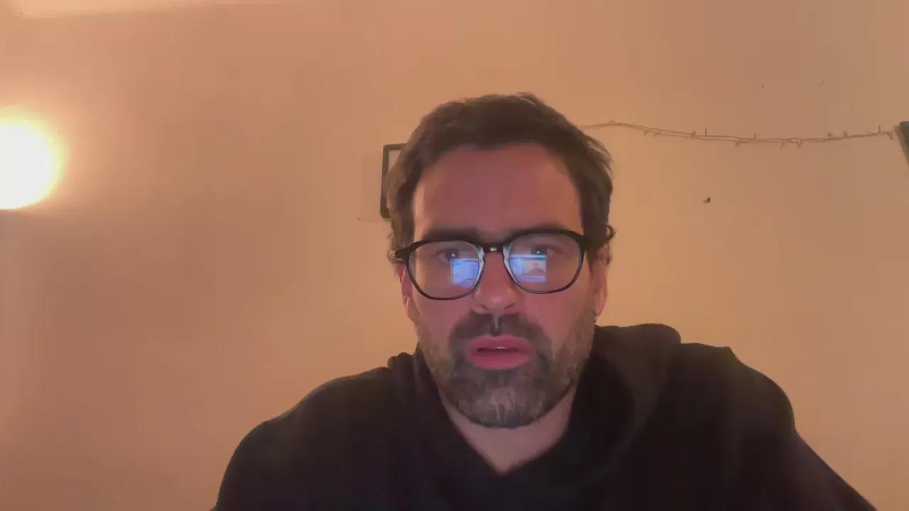 Offline MEXICURU on Cam4