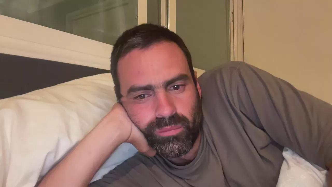 Offline MEXICURU on Cam4