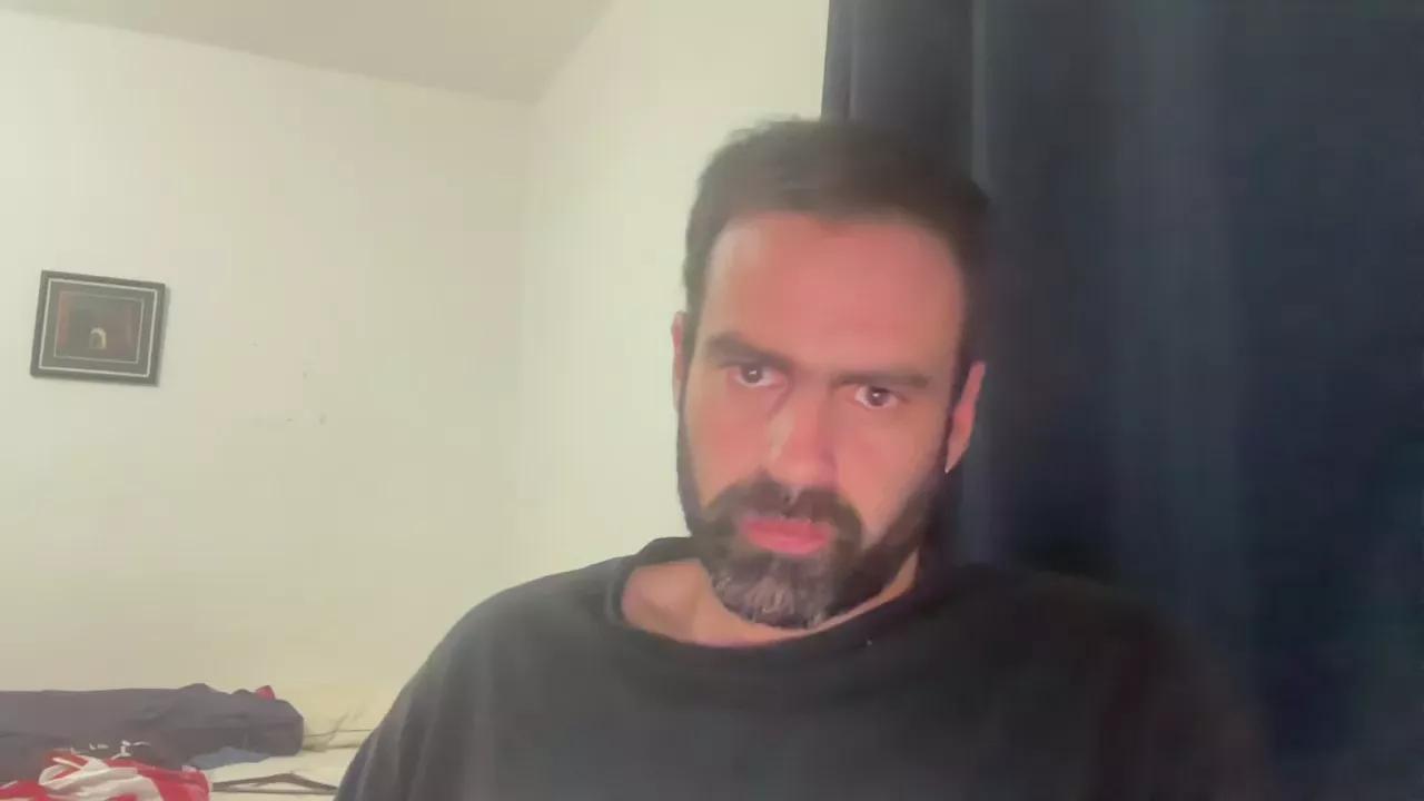 Offline MEXICURU on Cam4