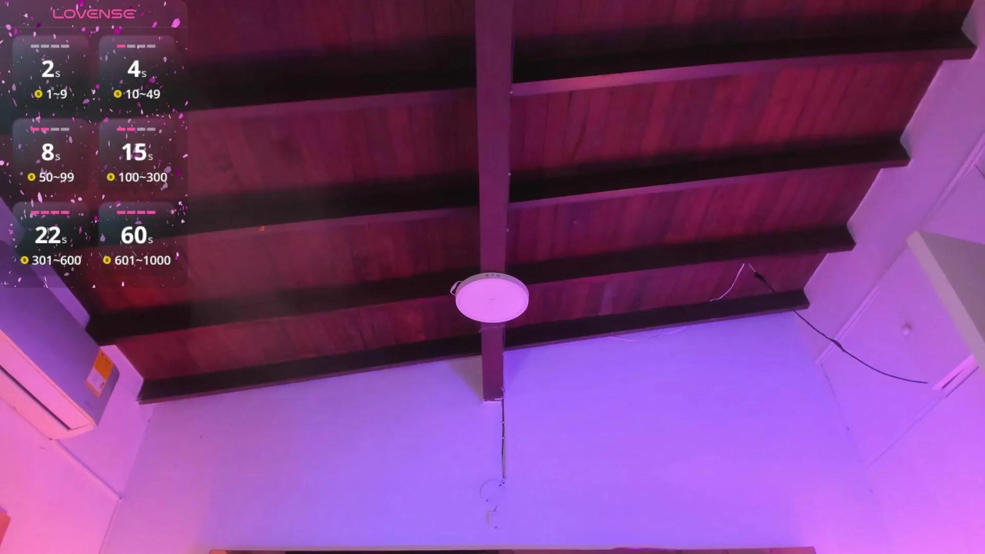 Offline Mia_Blaze on Cam4