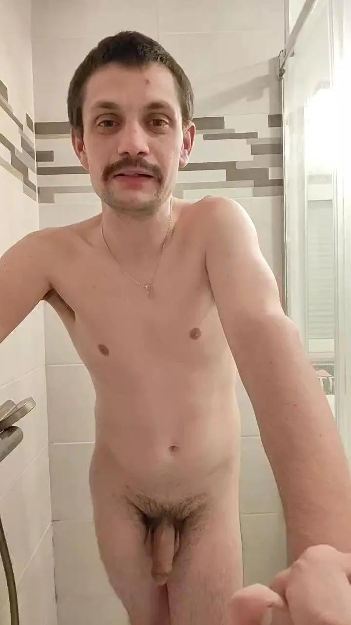 Offline mickredge on Cam4