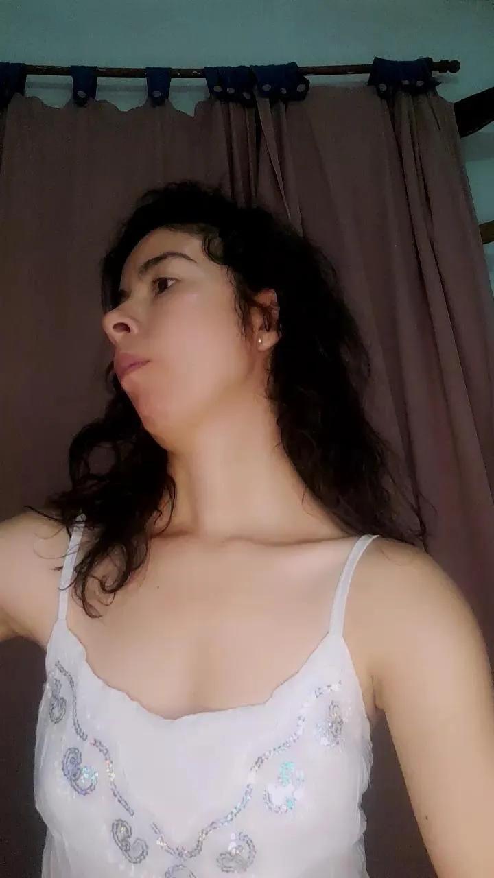 minina88hott on Cam4 