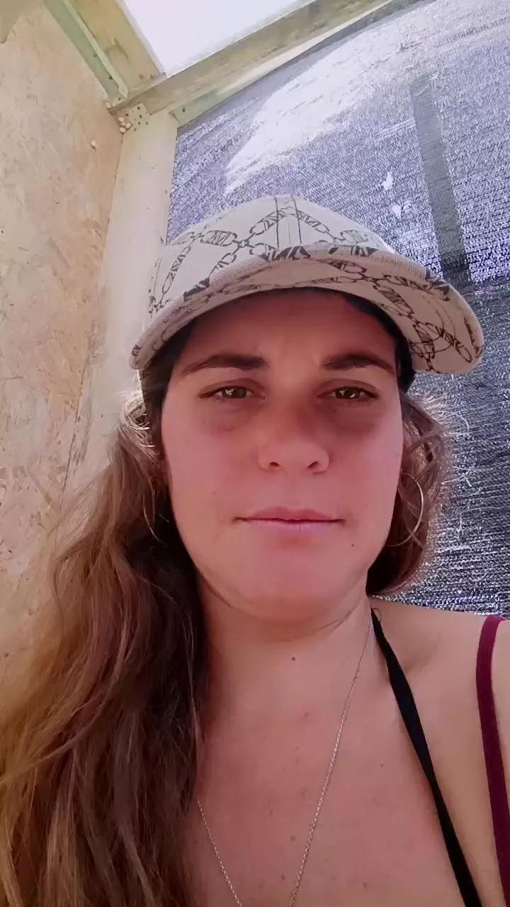 Offline Miss_fantasy_ on Cam4