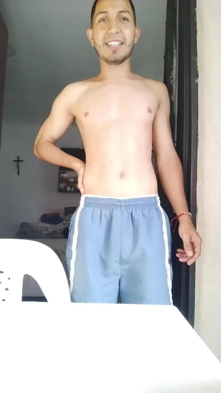 Offline Muyganoso24 on Cam4