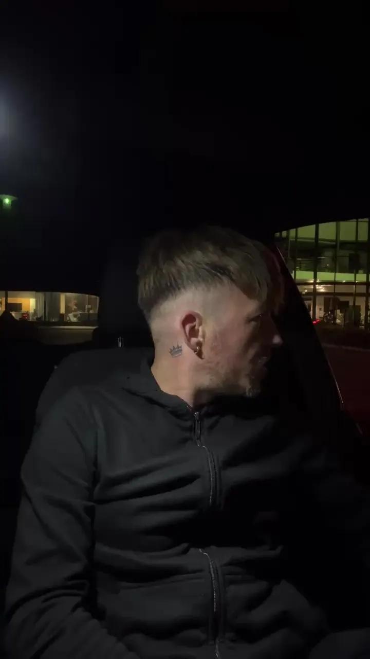 Offline Mysticboy on Cam4