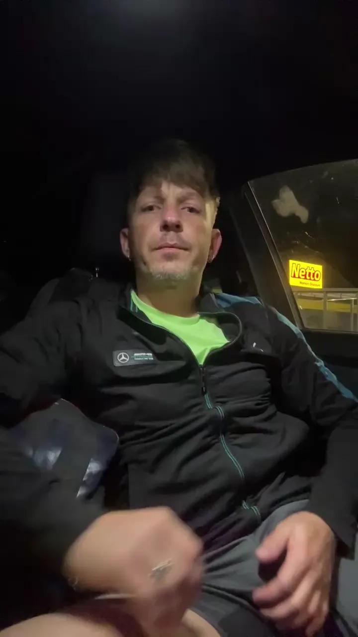 Offline Mysticboy on Cam4