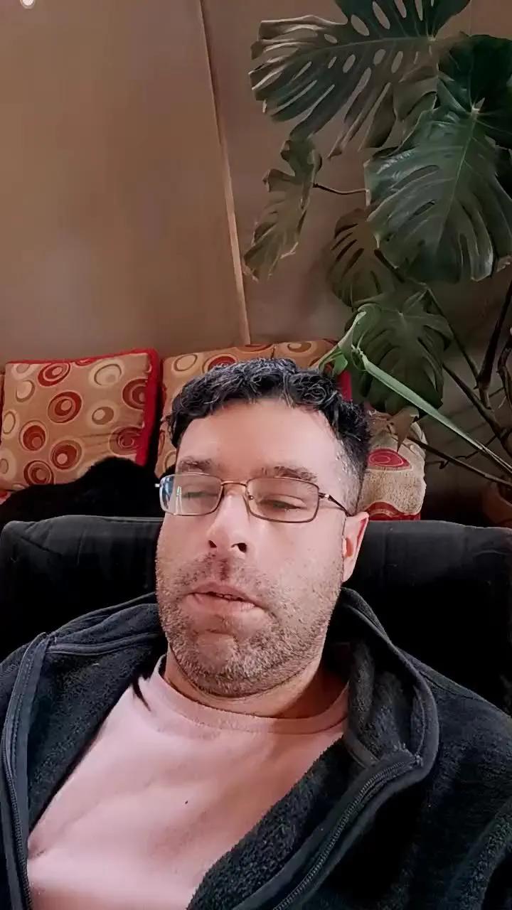 Offline Nativo8 on Cam4