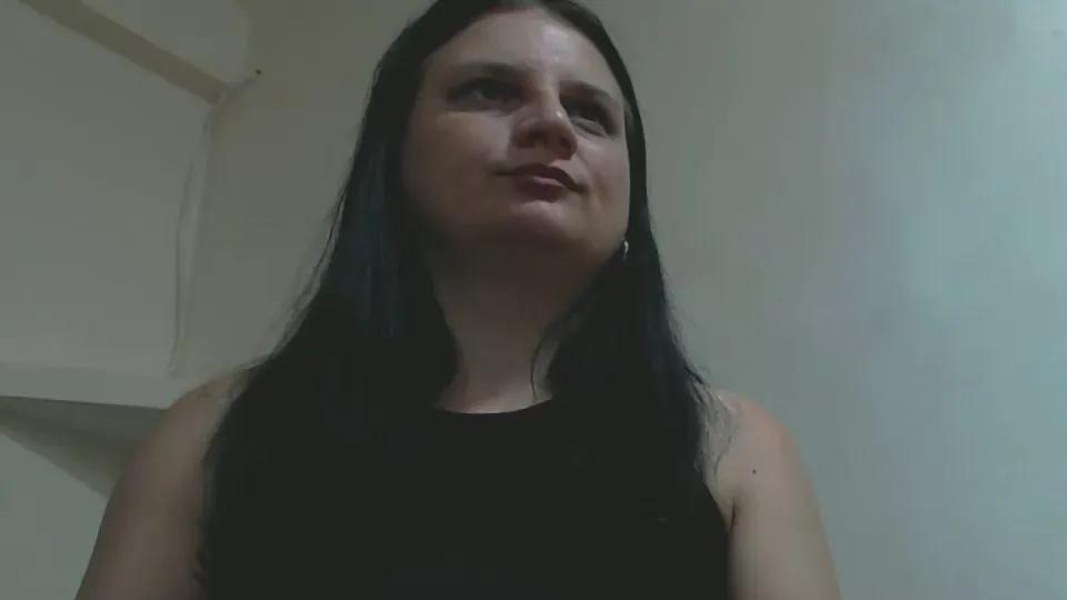 Offline Nikol19721 on Cam4
