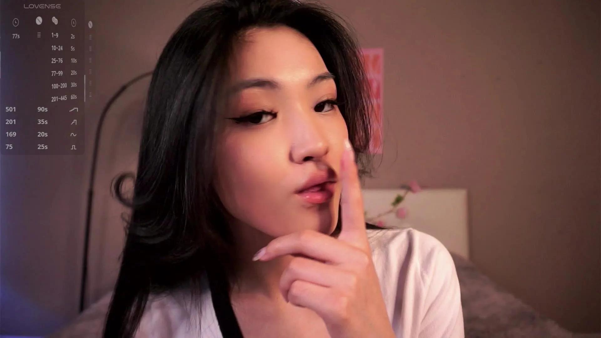 Offline NoreenClem on Cam4