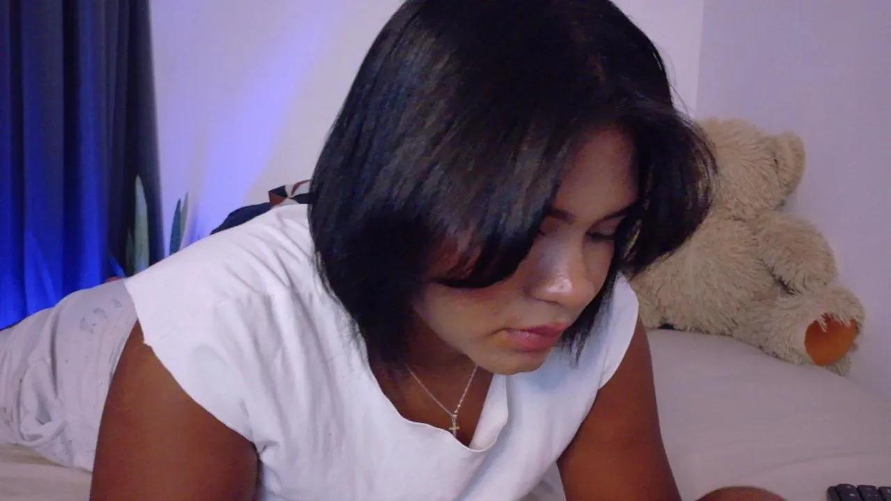 Offline nudesketch4 on Cam4