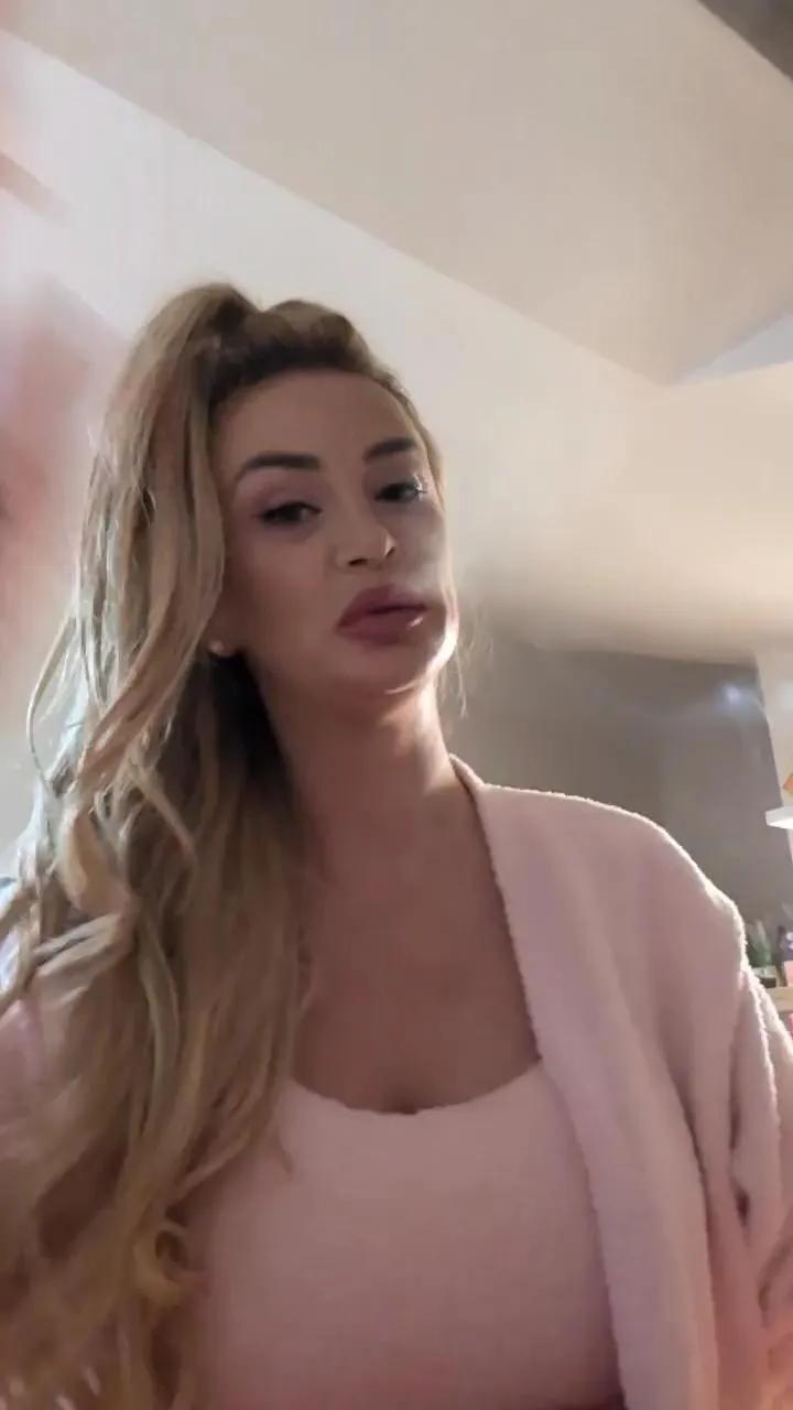 Cam4 NyxBaroness is Freechat NyxBaroness — Freechat on Cam4