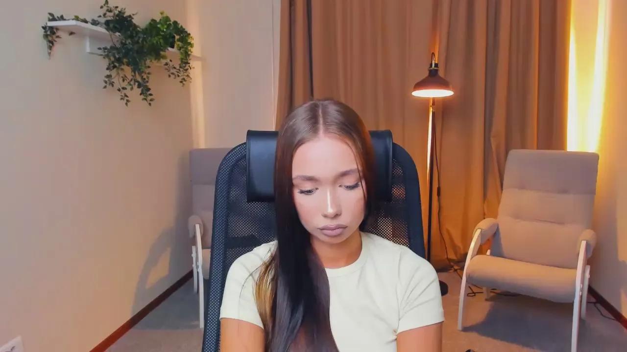 Offline OpalChar on Cam4