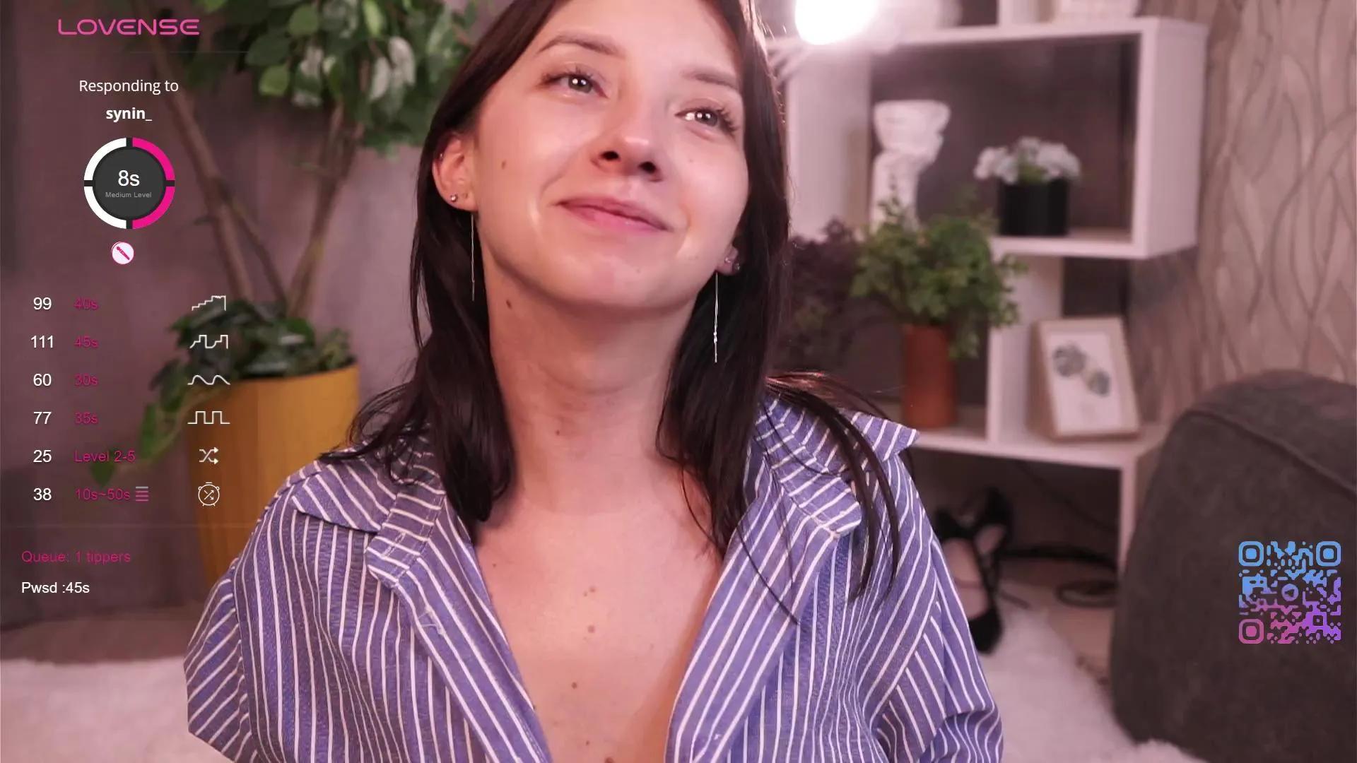 Offline OraDenner on Cam4