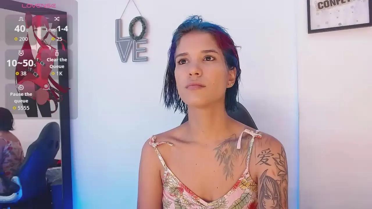 Offline orianaasaenz on Cam4