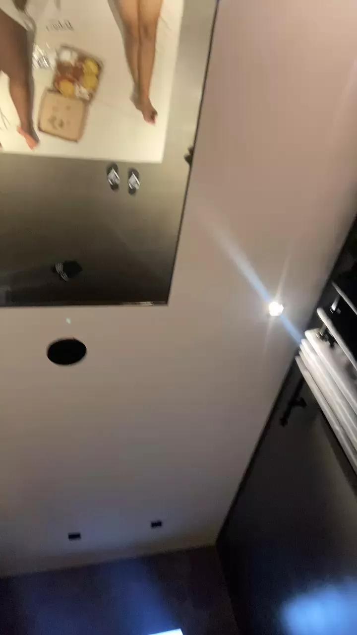 Offline Pantera_Hotwife on Cam4