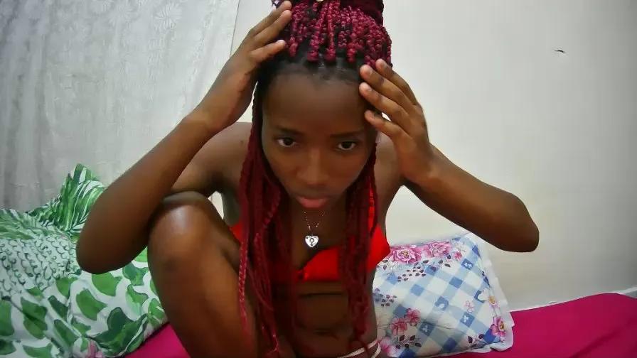 Offline petitetasha on Cam4