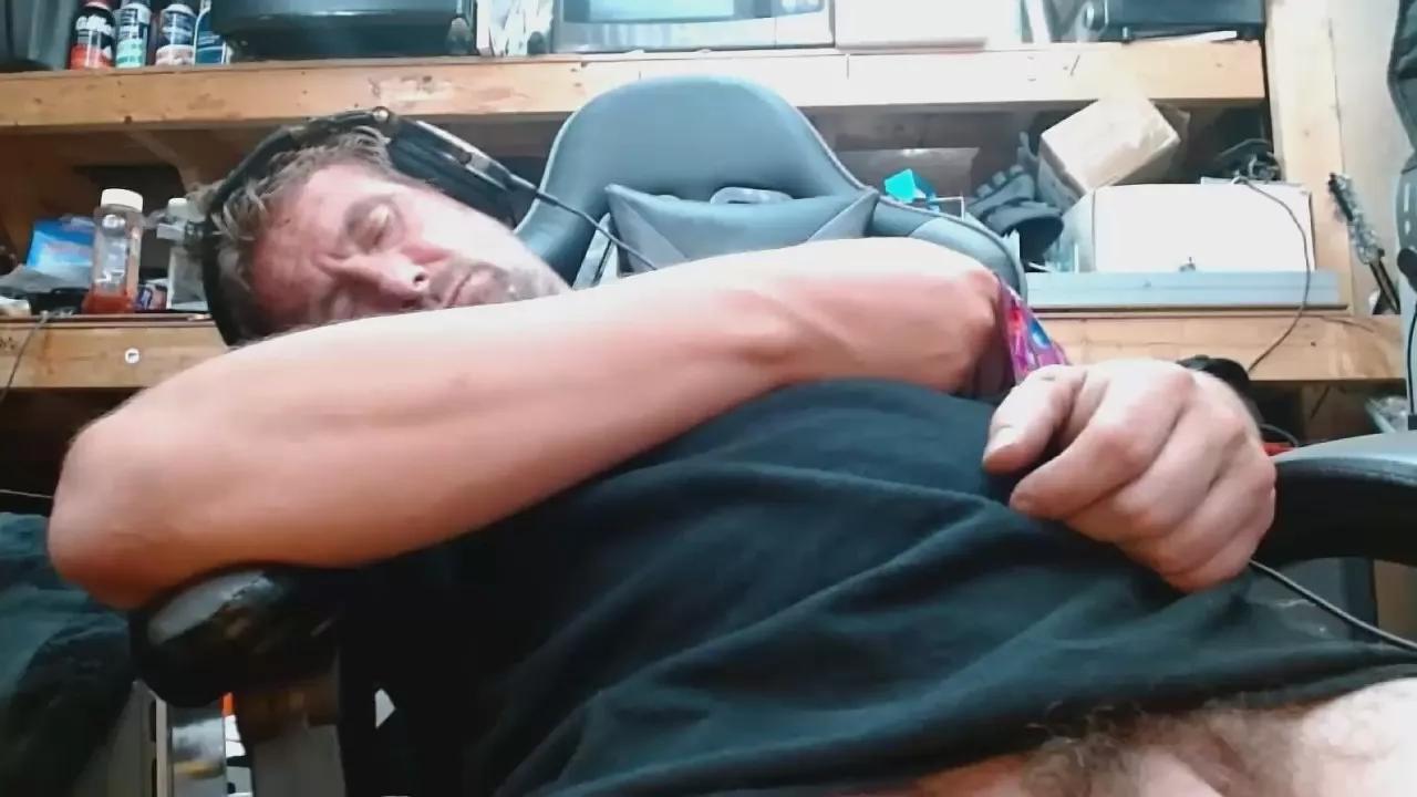 Offline PhattNutt on Cam4