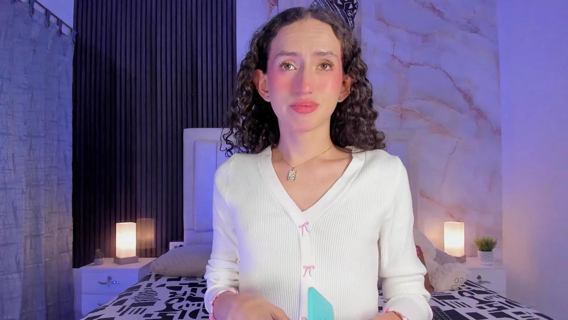 Offline pinky_peach_ on Cam4