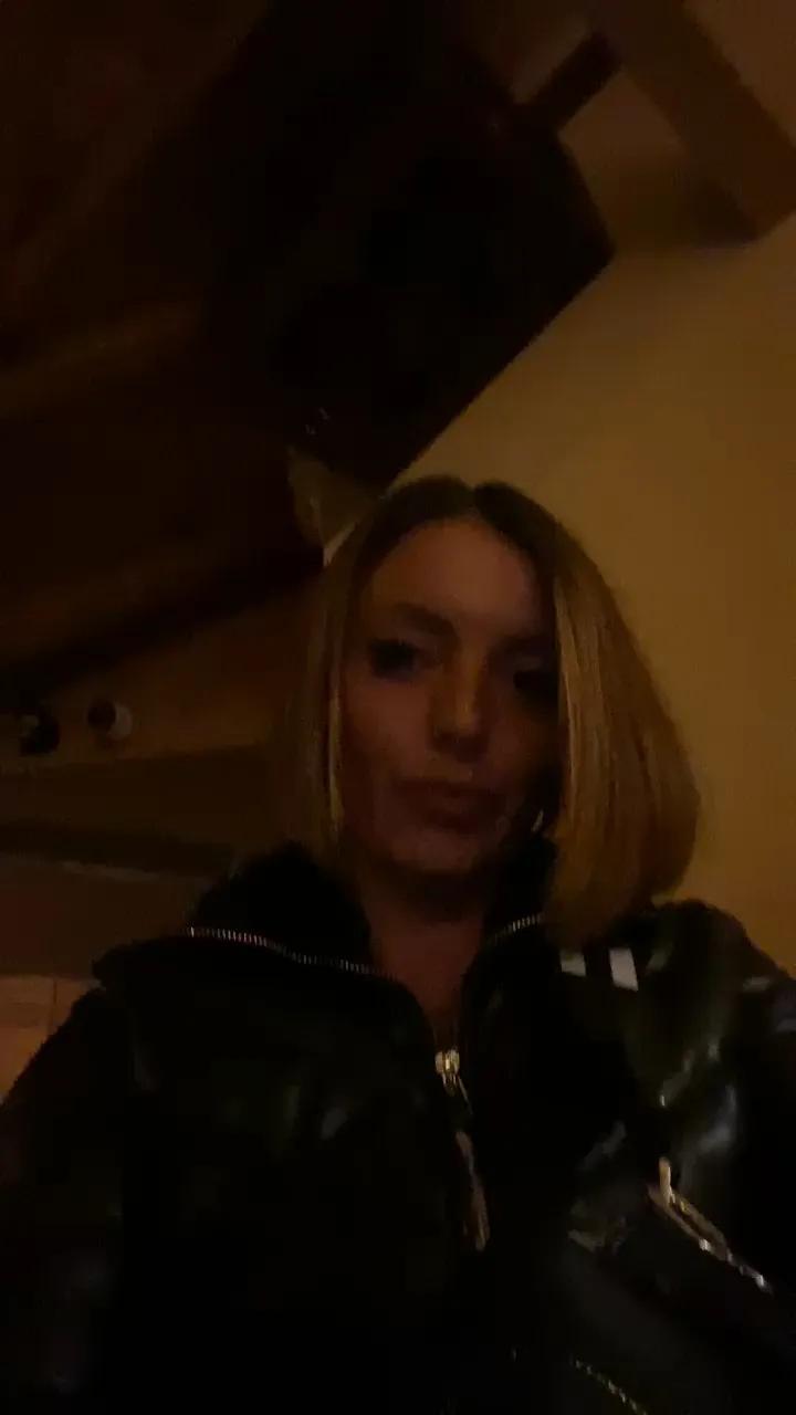 Offline PM1825 on Cam4