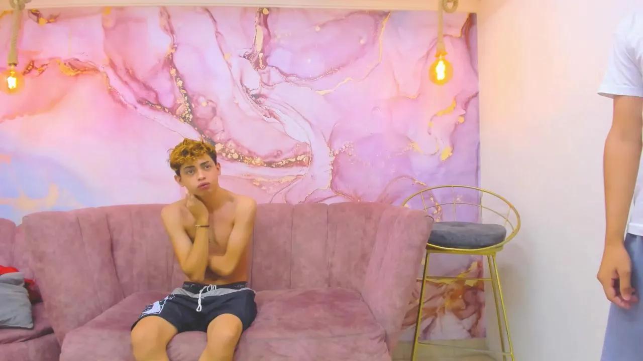 Offline PoisonGuys on Cam4