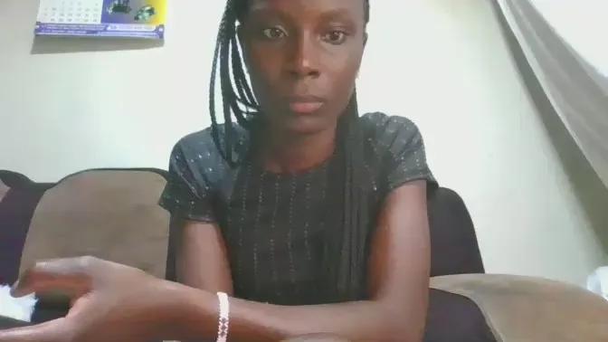 Offline Preciousfay on Cam4