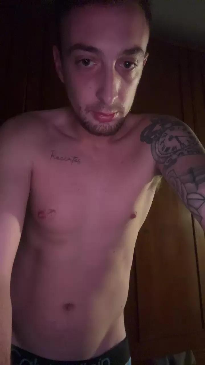 Offline Quimyy1995 on Cam4