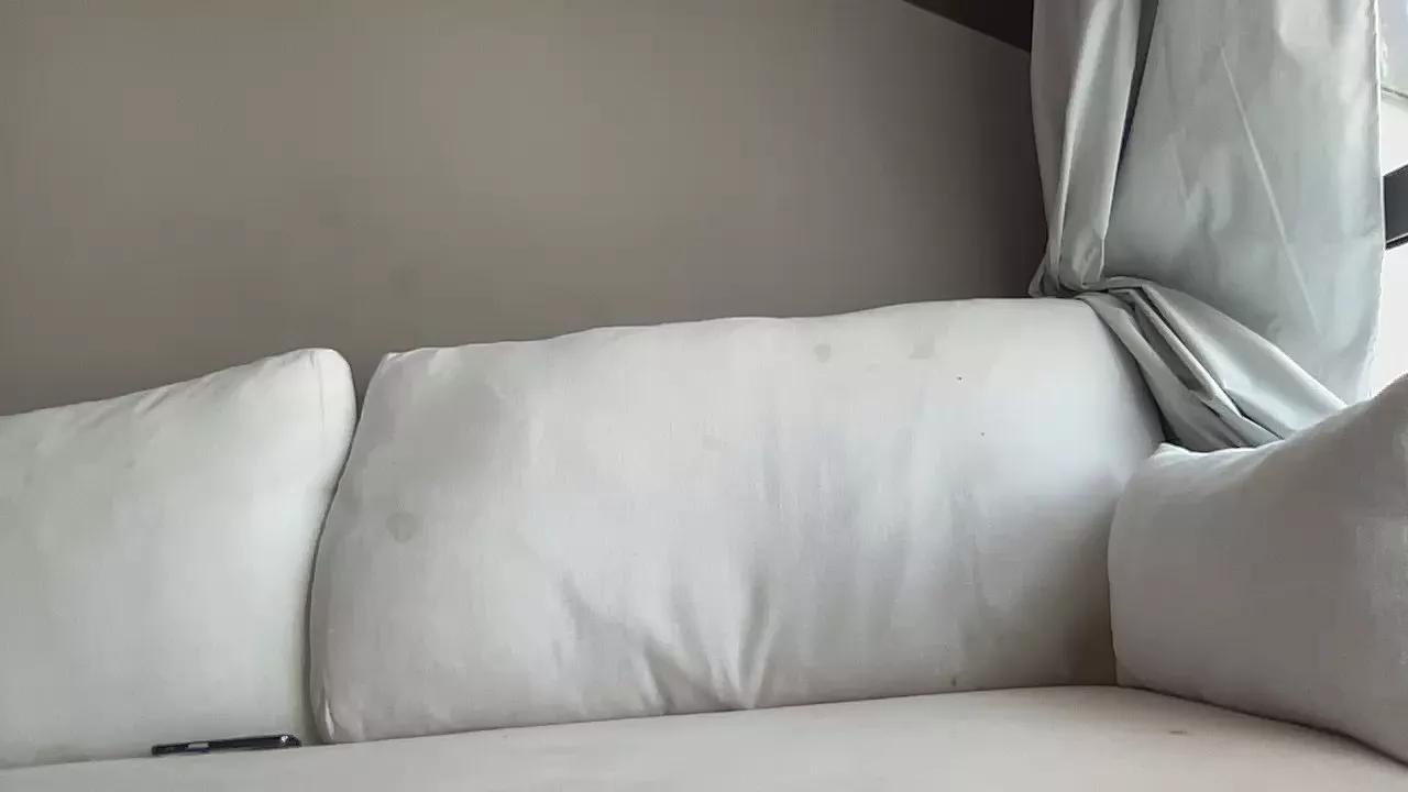 Offline ragazzoxxl on Cam4