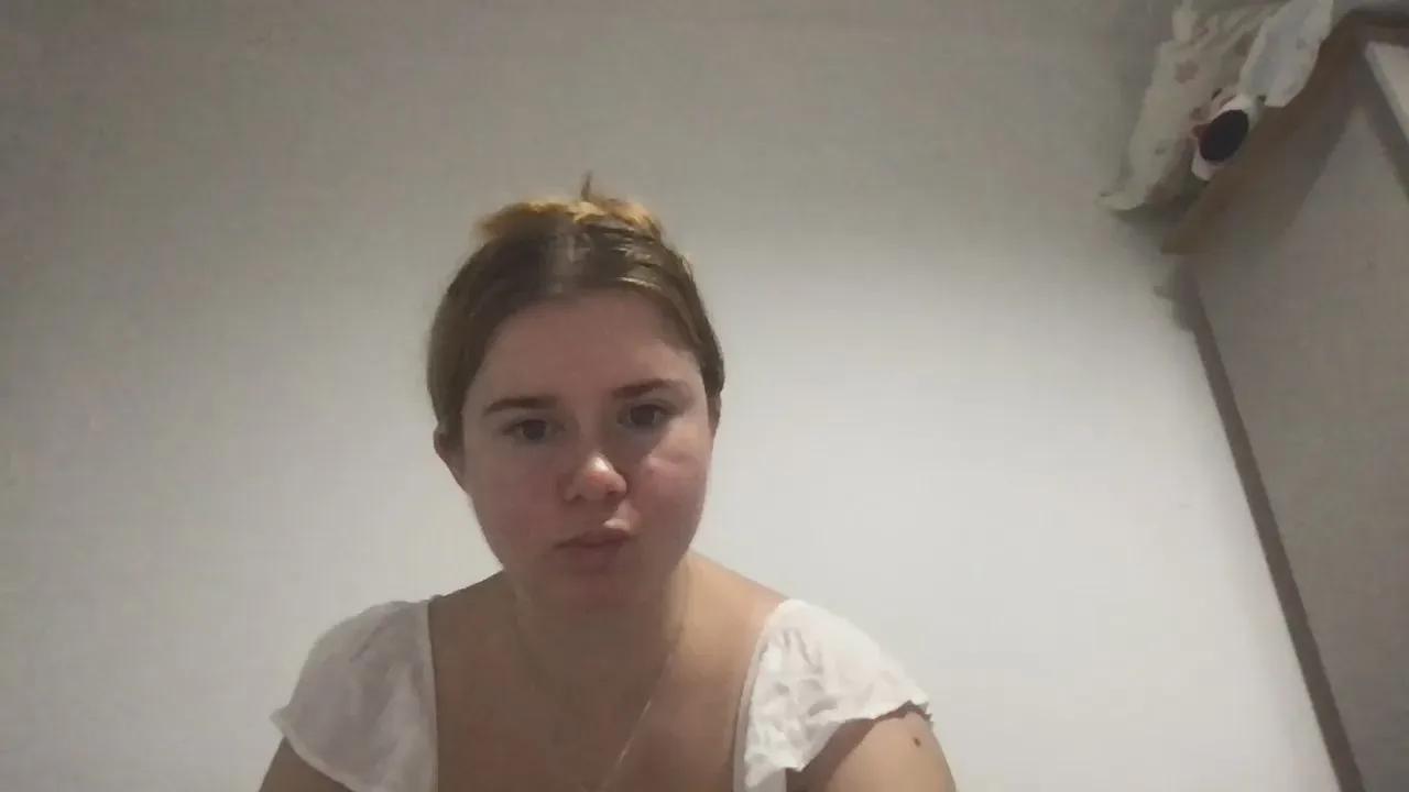 Offline rosydee_nonnude on Cam4