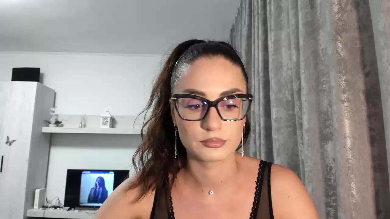 Offline sexyalice95 on Cam4