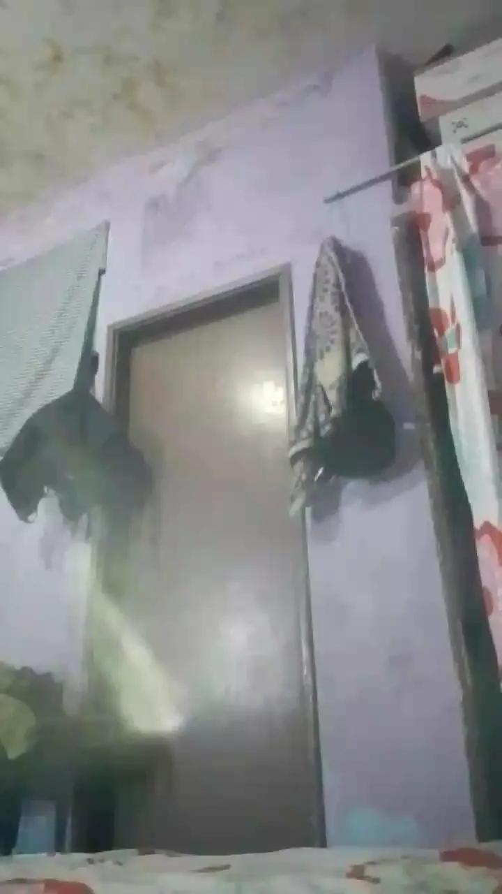 Offline Shacha25 on Cam4